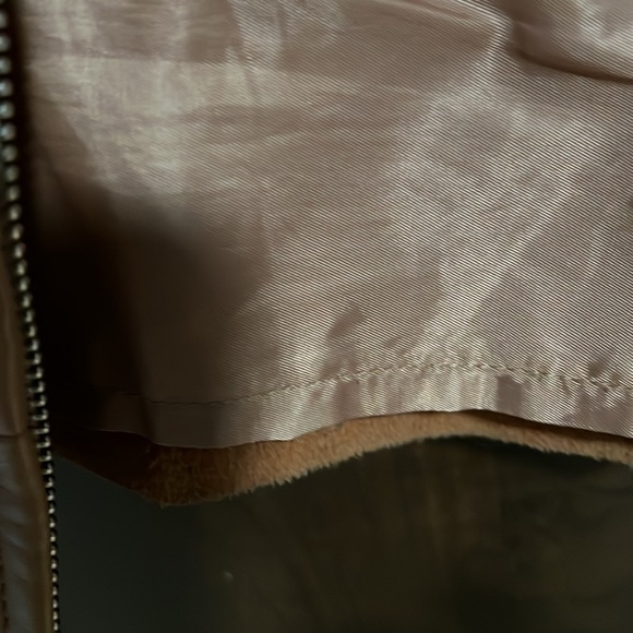 Leather Tahari jacket - Picture 8 of 9